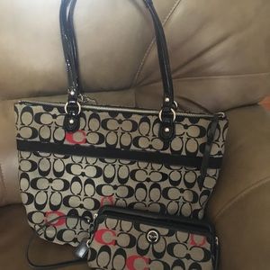 Coach purse and wallet